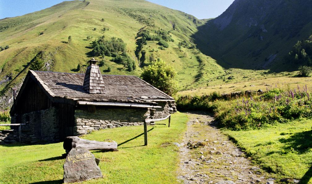 Chalet d'alpage, Miage - Truc, étape Saint-Gervais - les Chapieux, TMB, Alpes France. - Le tour du Mont Blanc avec un âne (1/2) - 3