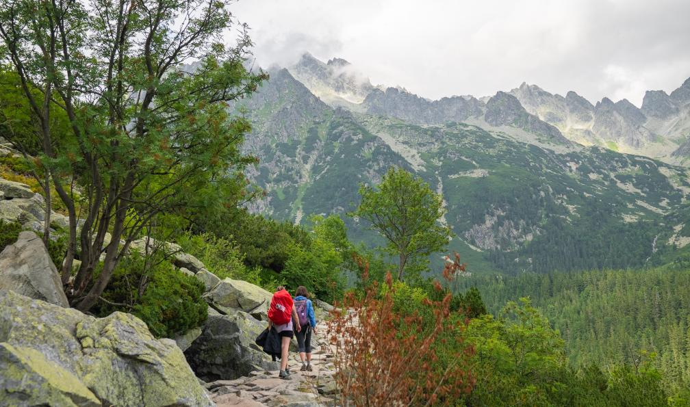 Cretois - Chloé - Deux randonneurs dans les Tatras, en Slovaquie 
 - Prague, Cracovie et les Carpates - 6