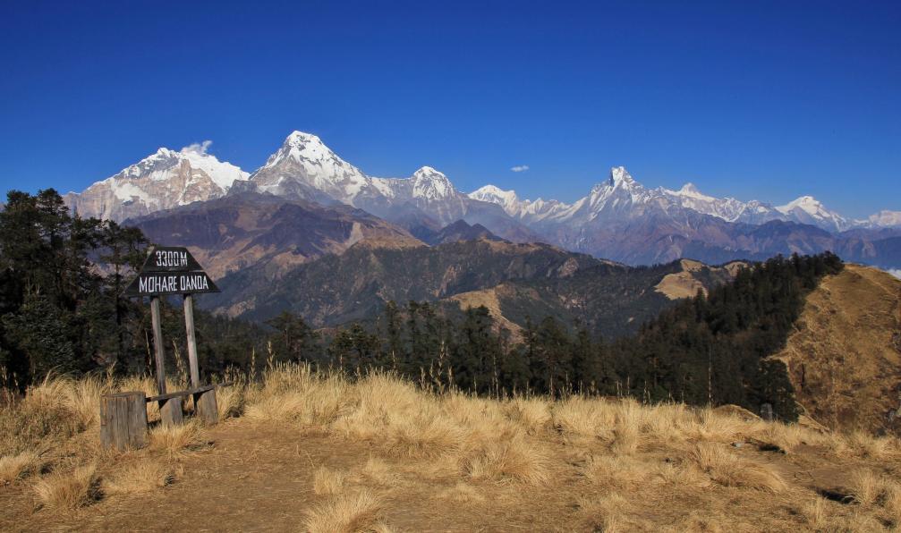 Ursula  -  Perreten -  Shutterstock -  Vue sur les montagnes de l'Annapurna depuis Mohare Danda;Népal - Kopra Ridge : balcon des Annapurnas et Dhaulagiris - 5