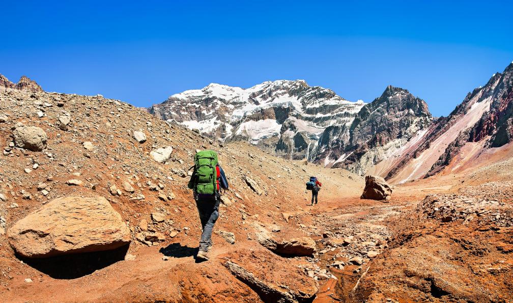 canadastock  -  Shutterstock -  Randonneurs, Aconcagua, Argentine. - L'Aconcagua (6962 m) par la voie normale - 11