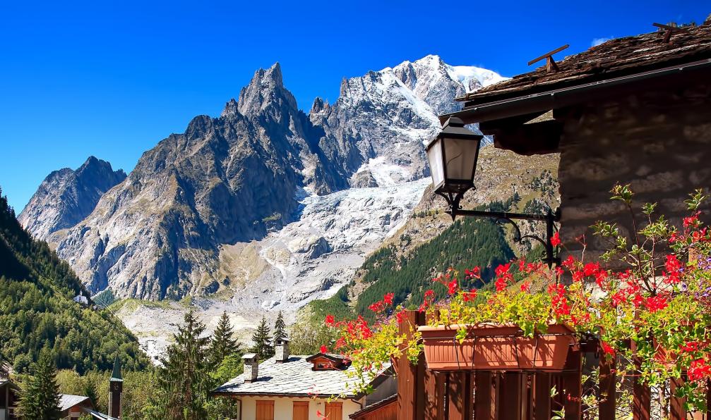 Alexey U  -  shutterstock -  Courmayeur, Mont Blanc, Italie - Le tour du Mont Blanc avec un âne (1/2) - 6