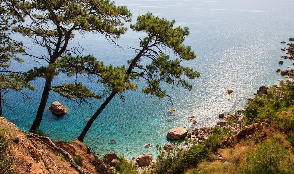 tns2710 - Adobe Stock - Vue sur la mer le long de la côte méditerranéenne, Côte Lycienne, Turquie - Merveilles de la Voie lycienne - 7