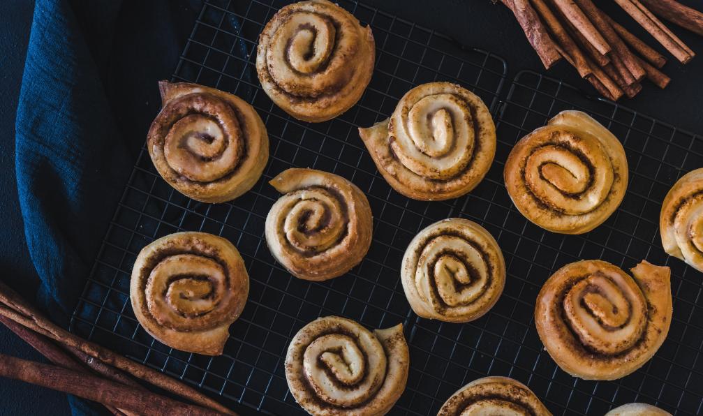 Daniela - Baumann - Adobe Stock - kanelbullar, brioche à la cannelle fait maison - Les petits trappeurs vikings - 3