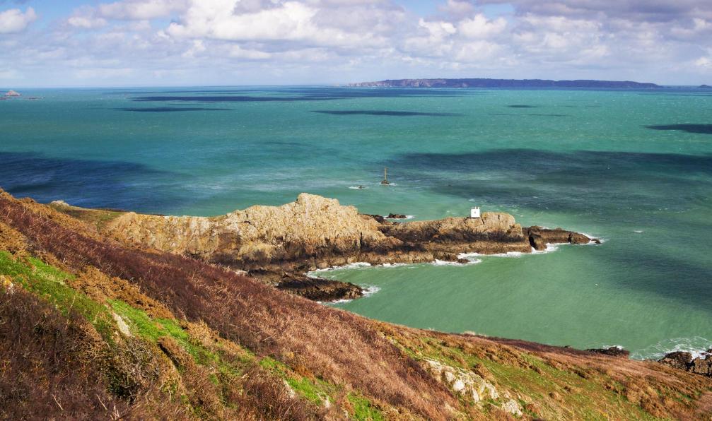 chris2766 -  istock -  Jerbourg Point sur l'île de Guernesey, Angleterre - Les îles Anglo-Normandes - 4