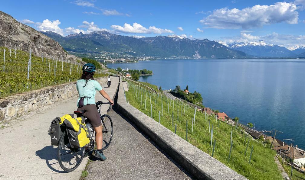 Rosée - Adèle - Vélo dans les vignes de Lavaux, Suisse - Le Léman, entre lac et montagne à vélo - 2