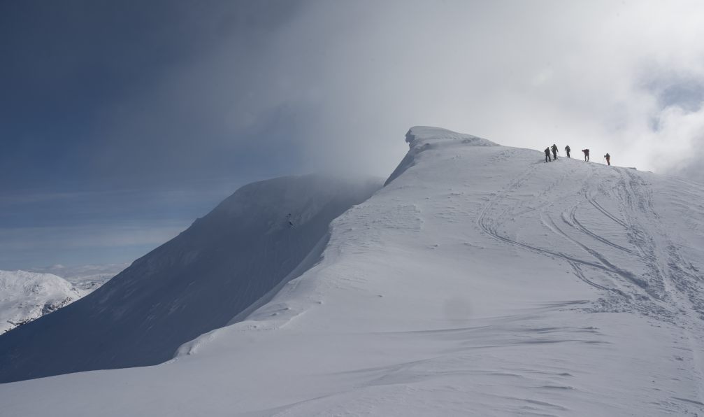 Karlsen - G. - Visitnorway.com - Groupe en ski de randonnée à Narvik, Norvège - Ski de rando et aurores boréales à Narvik - 4