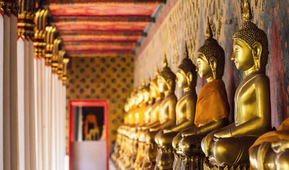 Nikada -  istock -  Bouddhas, Temple Wat Pho, Bangkok, Thaïlande - Les essentiels de la Thaïlande - 1