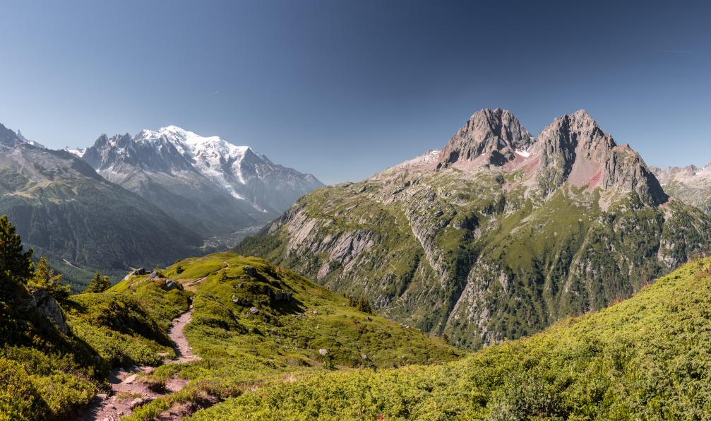 VINCENT - Nicolas - stock.adobe.com - L'aiguille de Mesure et l'Aiguille de la Tête Plate depuis la montée vers l'Aiguillette des Posettes, Alpes, France - De Chamonix à Zermatt, la version intégrale - 4