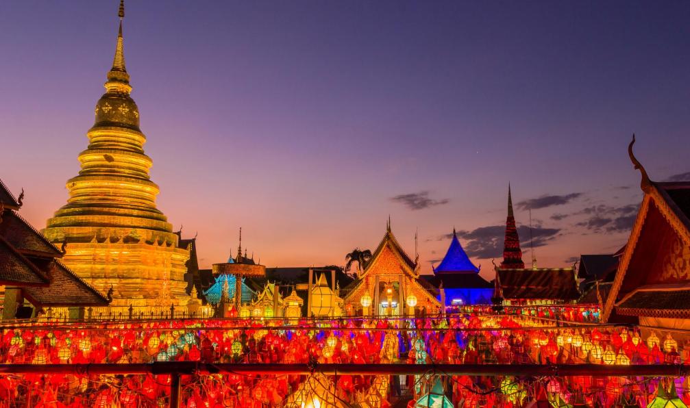 AaiThit -  istock -  Pagode dorée, Bangkok, Thaïlande - Les essentiels de la Thaïlande - 2