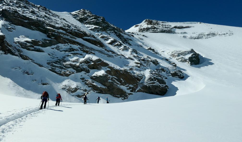 Feuillet - Benjamin - Skieurs sous la Grande Aiguille Rousse, Val d'Isère, France - Sommets et glaciers à ski entre Vanoise et Italie - 6