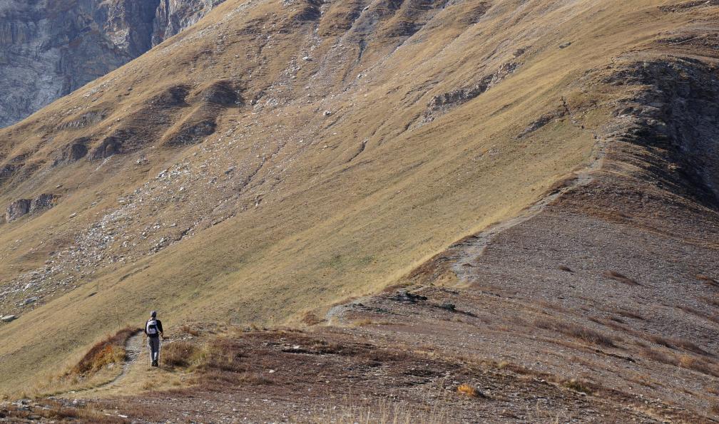 Hauer -  Florian -  Randonneuse en direction du Mont Pelvo, val Maira, Piémont, Italie - Découverte du Val Maira - 8