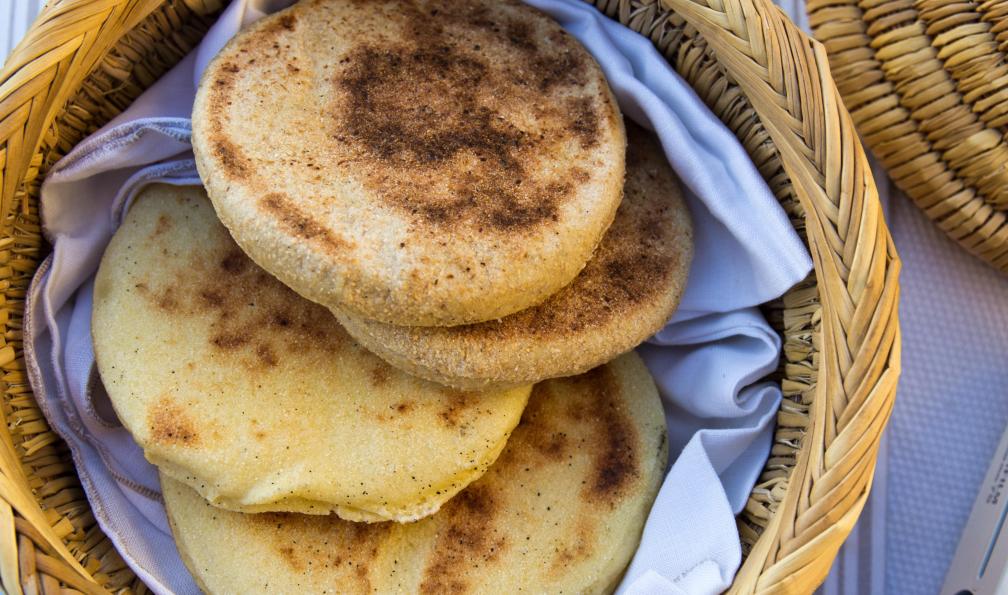 Fhphotographie - Adobe Stock - Pain marocain typique du Maroc. - Les chameaux de l'Atlantique - 8