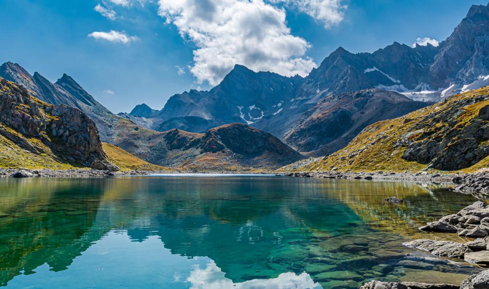 Alessandrogiam - Adobe stock - Le lac du Marinet, Ubaye, Alpes, France - Les 3000 du Queyras au Piémont - 9