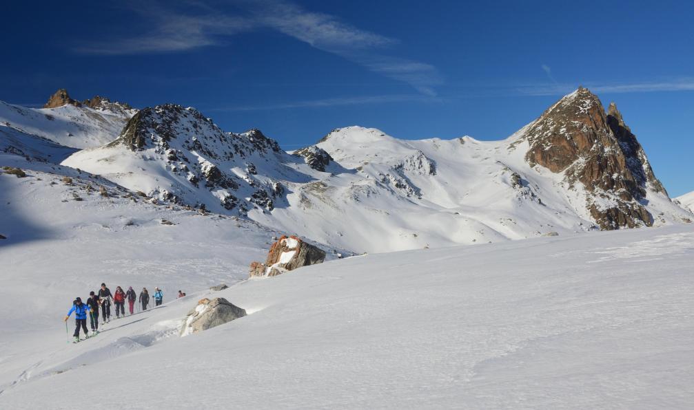Mazet - Philippe - Skieurs au Col Marinet, Ubaye, Alpes, France - Les "3000" de l'Ubaye au Queyras - 9