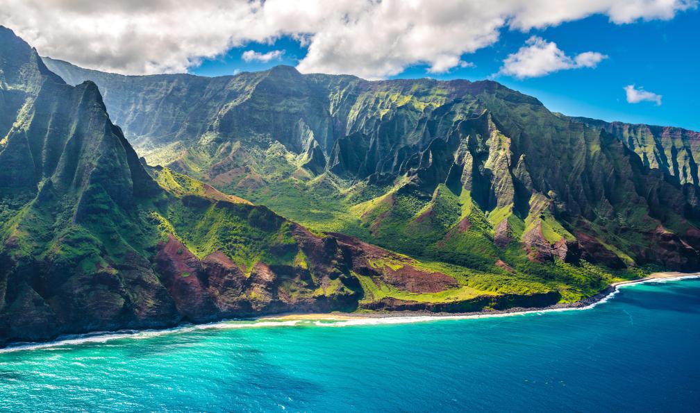 Demyanenko - Alexander - Adobe stock - Vue aérienne sur la côte de Na Pali sur lîle de Kauai à Hawaï - Hawaii, les montagnes de feu - 1