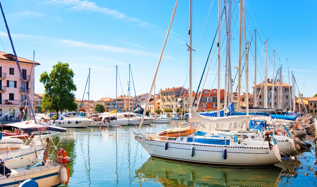 Eurofun - Bateaux dans le port de Grado, Italie - L'Alpe-Adria à vélo, de Salzbourg à Grado - 6