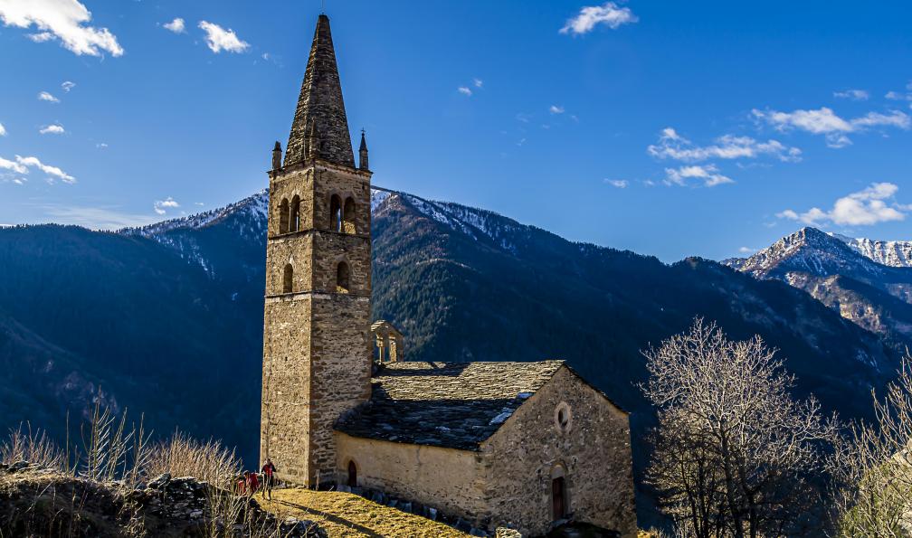 Alessandrogiam - Adobe stock - Cuneo, joyaux du Val Maira, Italie - Les sommets du Val Maira - 6