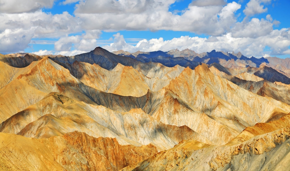 GorazdBertalanic -  Istock -  Zanskar montagnes Cludscape, Nimaling, Markha Trek, Ladakh, Inde - Markha, Kang Yatse et lac Tso Moriri - 6