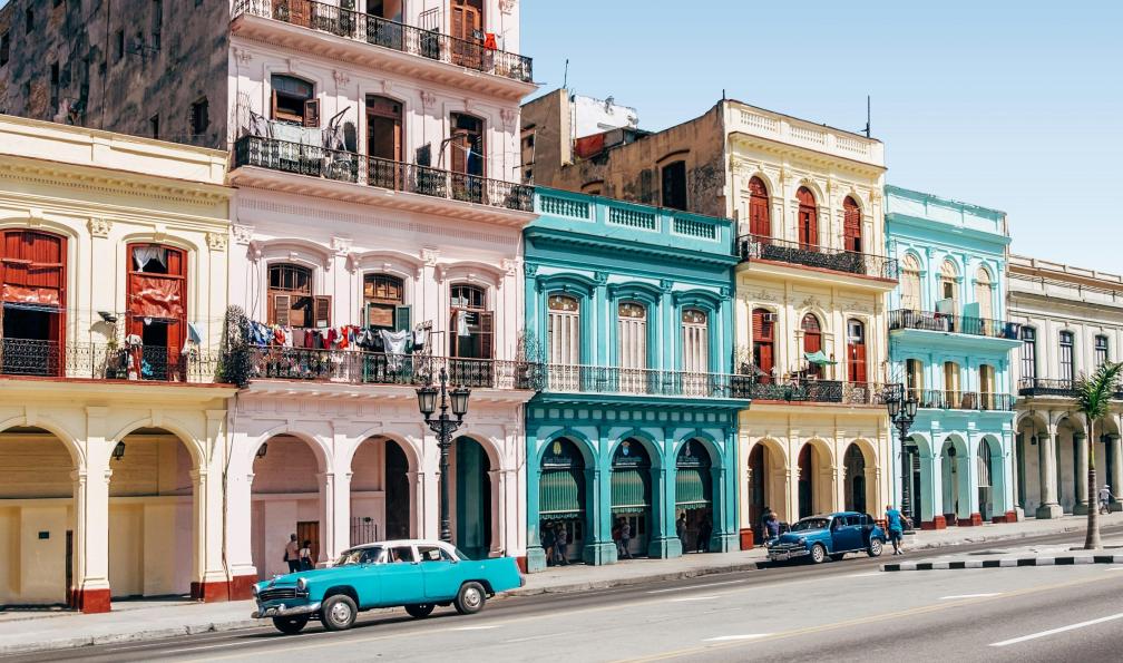 Spencer Eeverett - Unsplash - La ville colorée de la Havane, Cuba - Randonnées et merveilles cubaines - 8