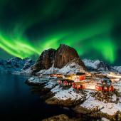 raquettes en lofoten et aurores boreales