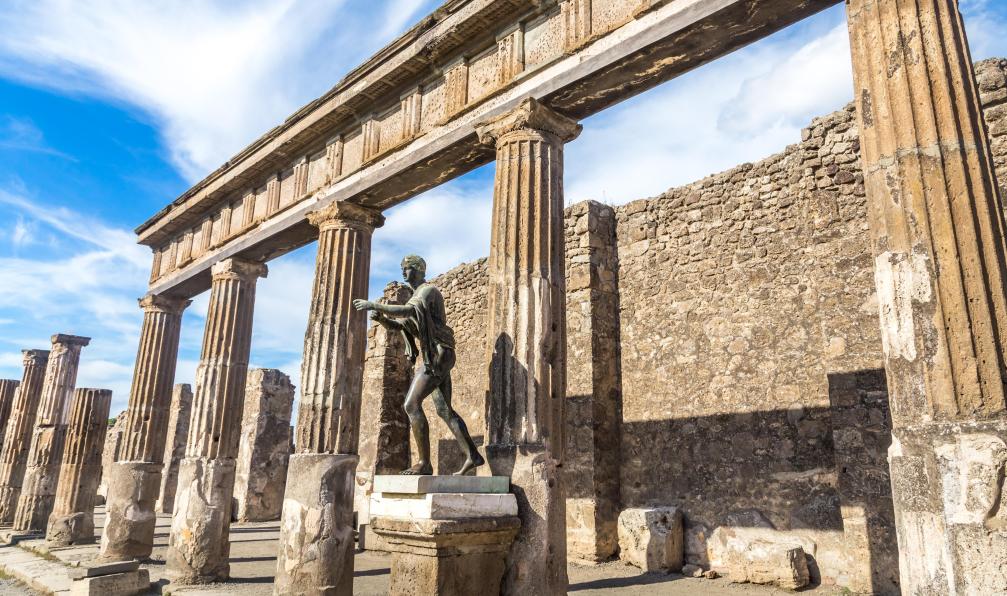 marabelo - Adobe Stock - Apollon et les ruines de Pompéi, Naples, Italie - Pompéi, Capri et Côte Amalfitaine - 2