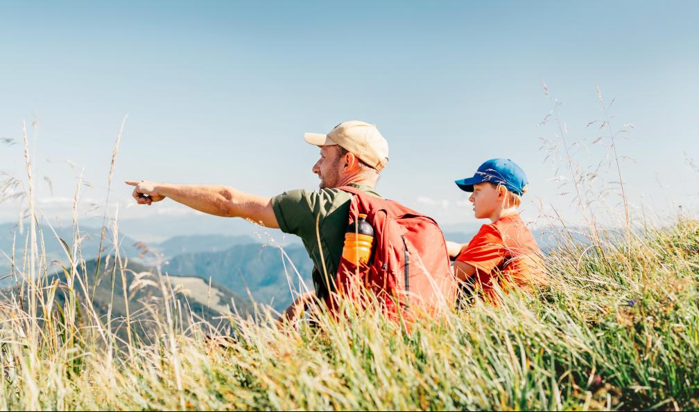 Soloviova Liudmyla - Adobe Stock - Randonner et observer en famille, Alpes, France - Les petits montagnards - 3