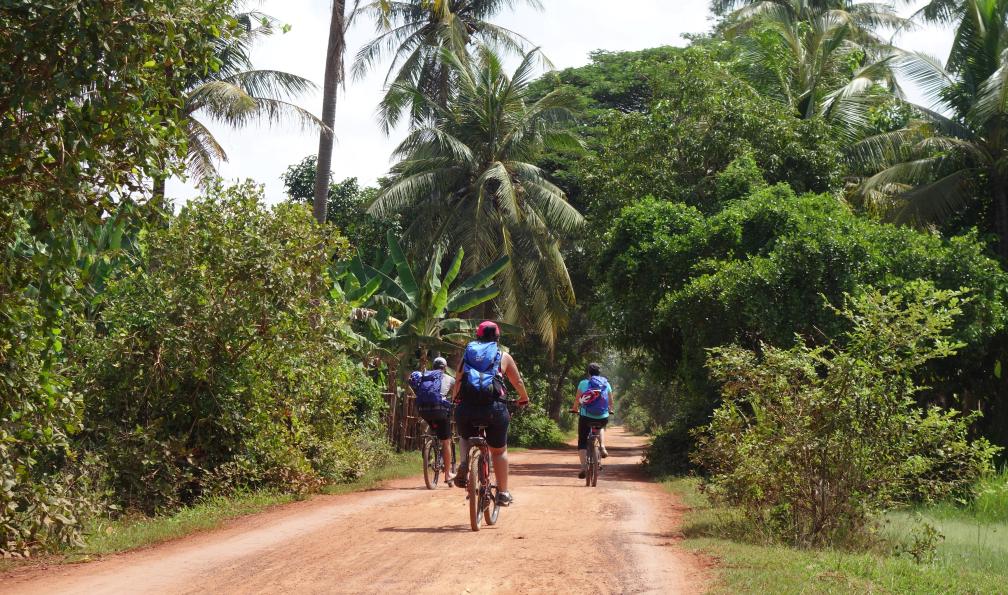 Claire Spaini -  Vélo au Cambodge - Vietnam et Cambodge: les incontournables à vélo - 6