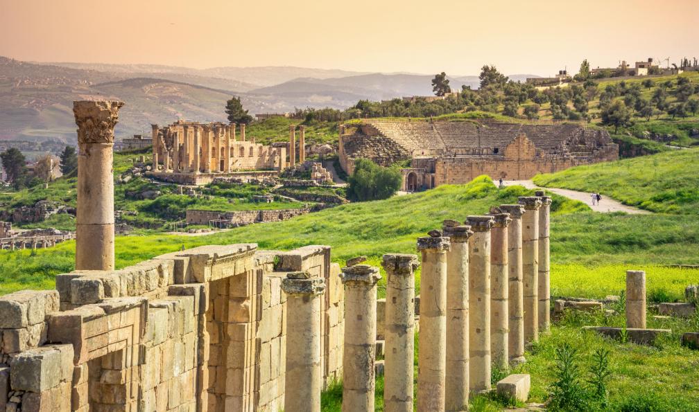 Gatsi -  Istock -  Ruines antiques et romaines de Jerash (Gerasa), Jordanie - De Jerash à la mythique Pétra - 4