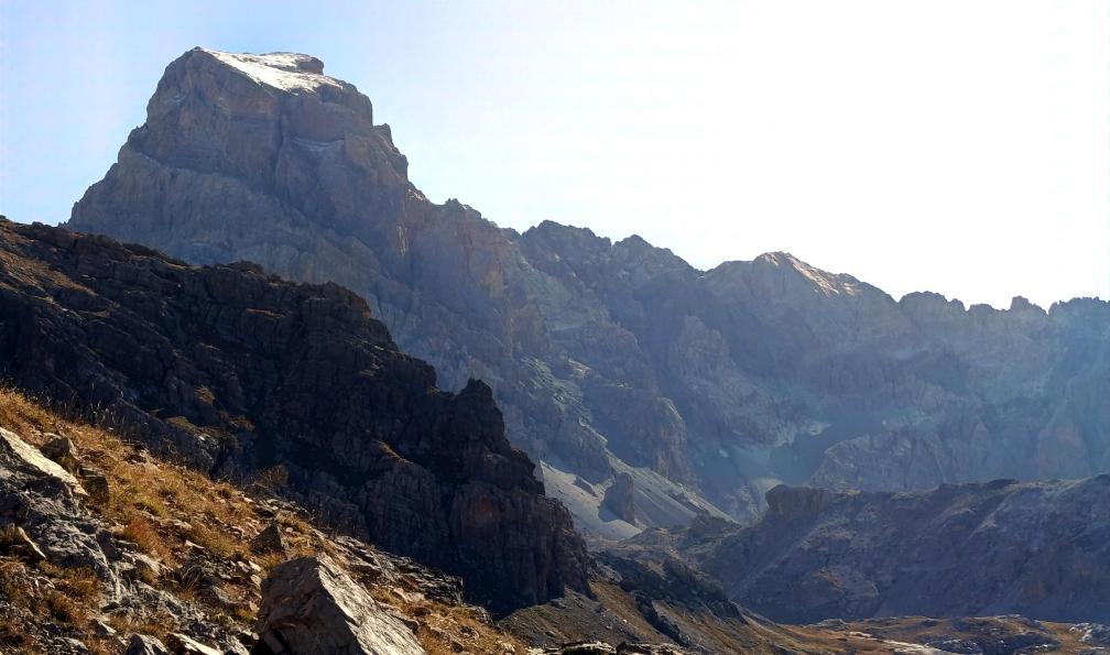 Delcour - Anna - Brec de Chambeyron en se dirigeant vers le lac des 9 couleurs, Haute Ubaye, Alpes, France - Insolite Ubaye - 4