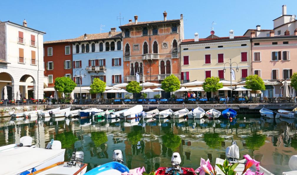 Eurfofun - Balade sur le port de Desenzano sur le lac de Garde en Italie. - Le tour du lac de Garde à vélo - 7