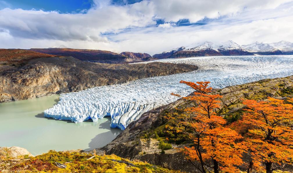 SCStock - Adobe Stock - Le glacier et le lac de Torres Del Paine, Chili - Aventure ultime : du bout du monde au trek du "o" - 3