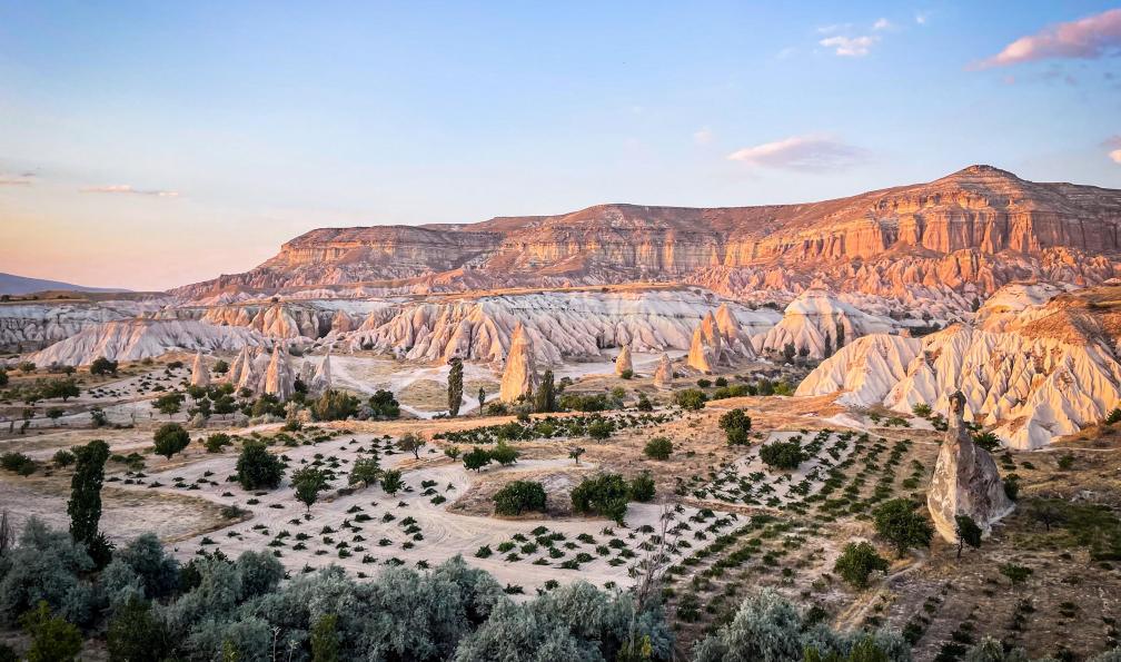 alexandra-tran - Unsplash - vallee roses en Cappadoce - Cappadoce: sur les sentiers des Fées - 2