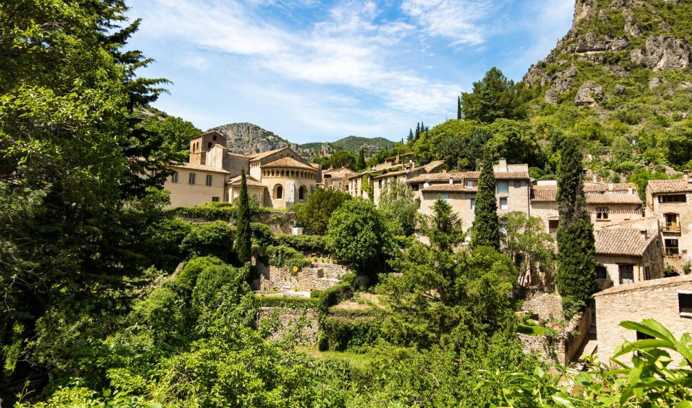 Ludwig Deguffroy -  Istock -  Saint-Guilhem-le-Désert, France - Des gorges du Tarn aux Cévennes - 8