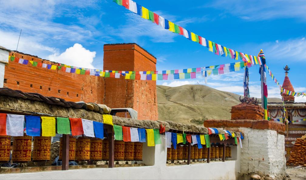 Neupane - Jasper - Adobe stock - Moulins prières dans le village de Lo Manthang dans le haut Mustang du Népal - Royaume du Mustang et Lo Manthang - 7