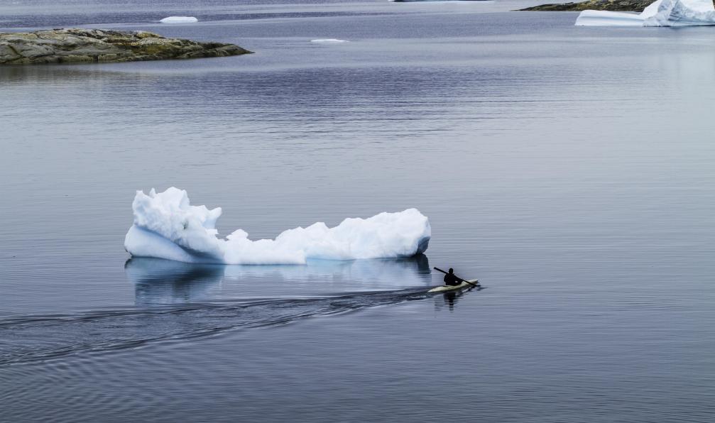 Earl Grad -  Istock -  Chasseur Inuit du Groenland  - Sermilik, trek au royaume des icebergs - 6