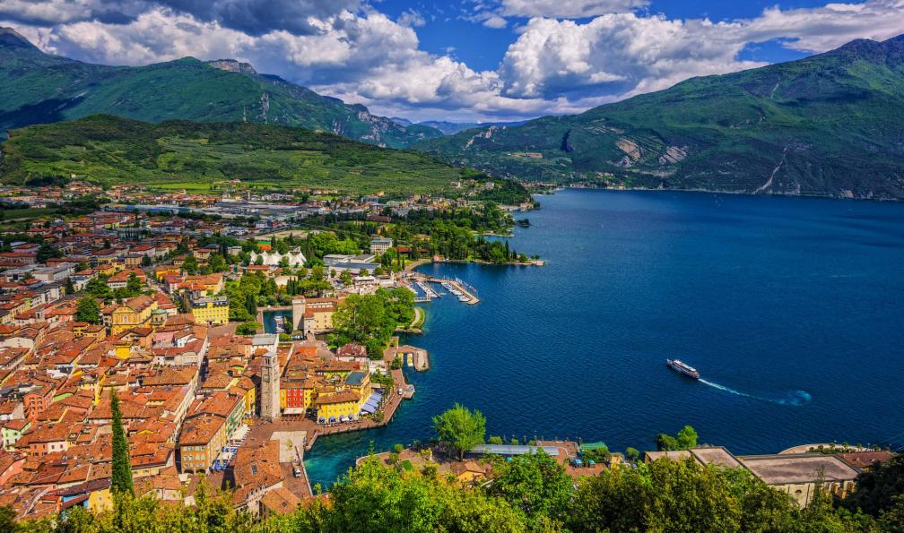 sack -  istock -  Riva del Garda et du lac de garde, Italie - Du Lac de Garde à Venise - 6