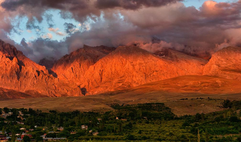 georgigerdzhikov - Adobe Stock - Panorama dAladaglar : mont Demirkazik, montagnes du Taurus, Turquie - Cappadoce & Mont Taurus: les géants d'Anatolie - 10