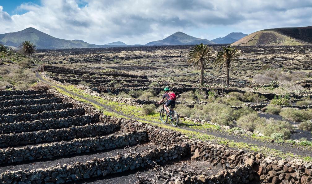 canaries-velo-et-rando-a-lanzarote