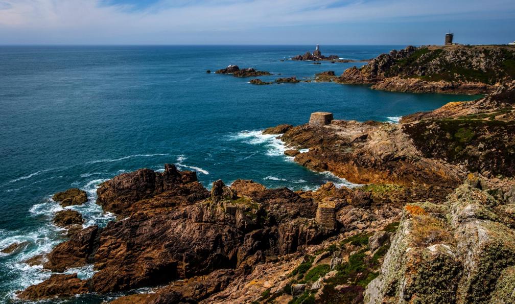 VFKA -  istock -  Pointe de Corbière, Jersey, Angleterre - Les îles Anglo-Normandes - 7