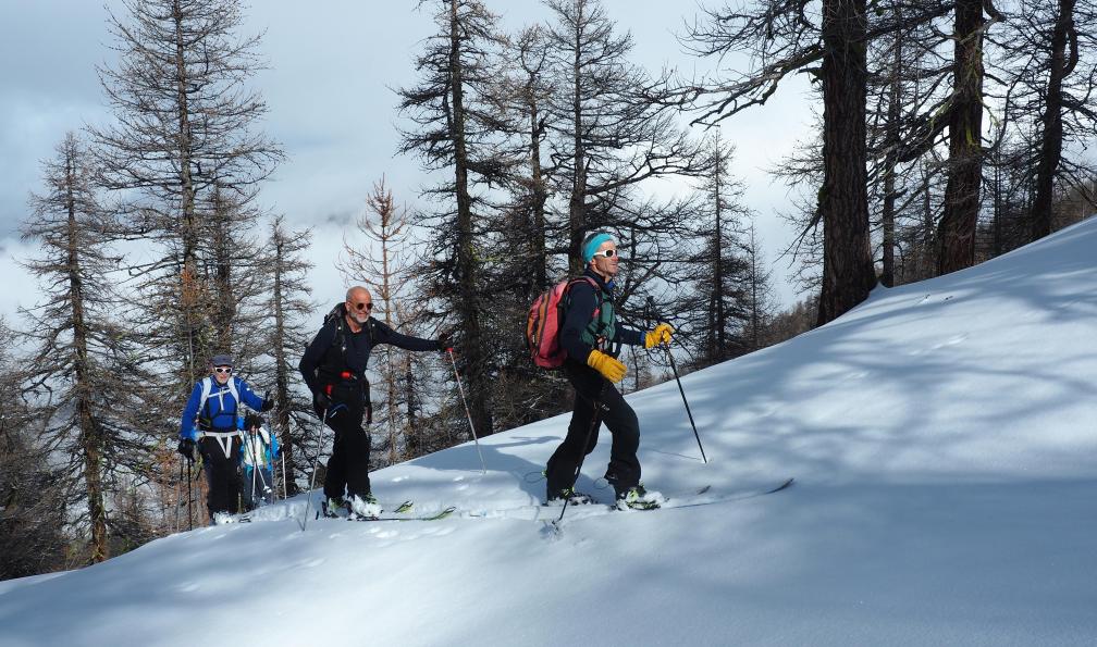Mazet - Philippe - Skieurs près du lac Marinet, Ubaye, Alpes, France - Sommets de l'Ubaye à skis - 4