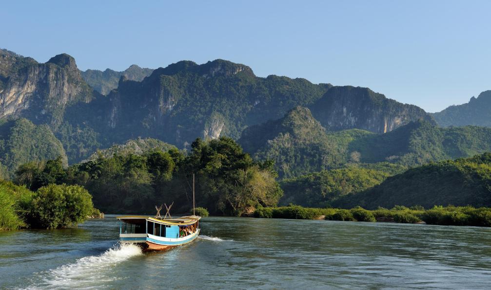 jacus -  istock -  Bateau sur le Mékong, Cambodge - Des temples d'Angkor aux eaux du Mékong - 8
