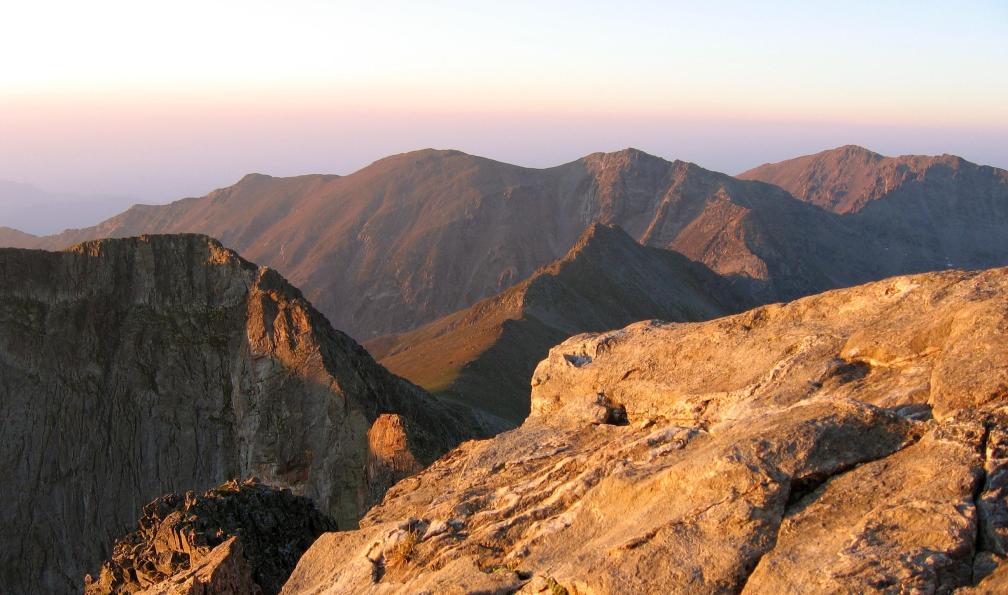 Sommet du Canigou, Pyrénées. - La traversée des Pyrénées, à la carte - 10