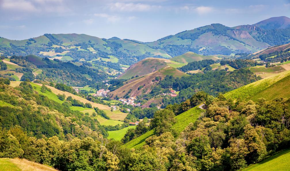 Christophe - Adobe stock - Paysage de la vallée des Aldudes dans le Pays Basque, France - Le meilleur du Pays Basque - 1