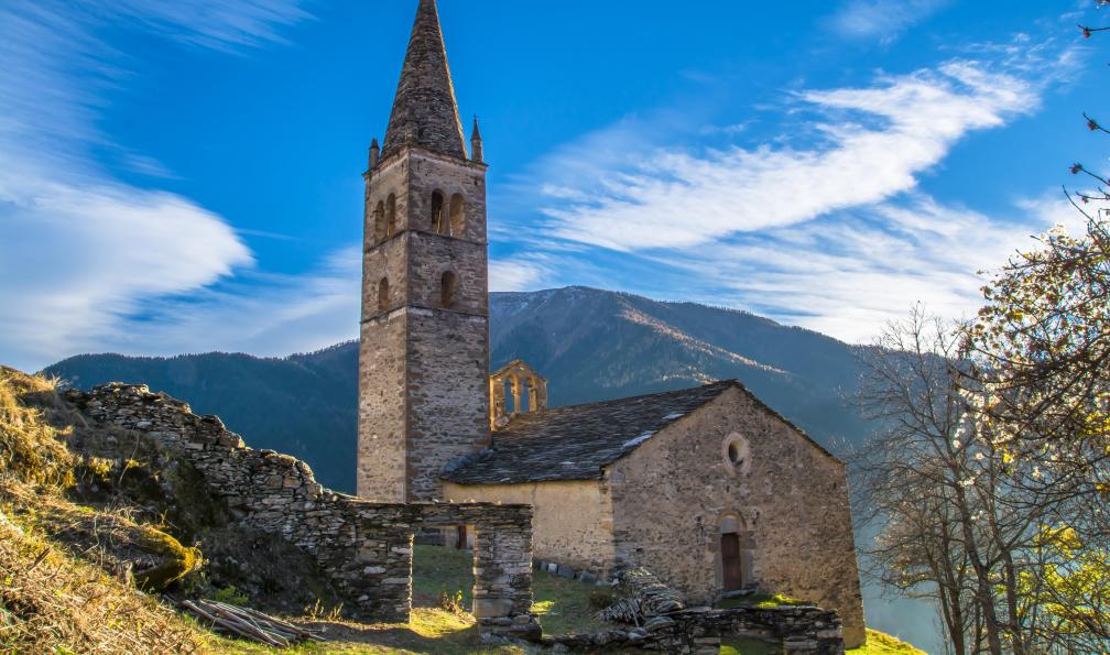 Alessandrogiam - Adobe stock - Eglise de San Peyre di Stroppo, Val Maira, Alpes, Italie - Découverte du Val Maira - 2
