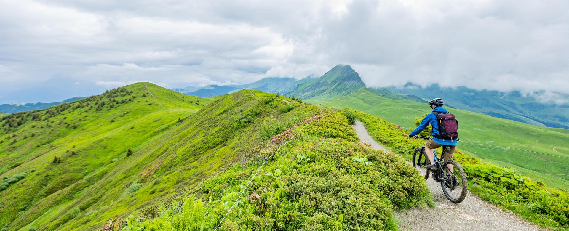 Haute Savoie Balade Velo Facile Balade A Velo En Famille 2025