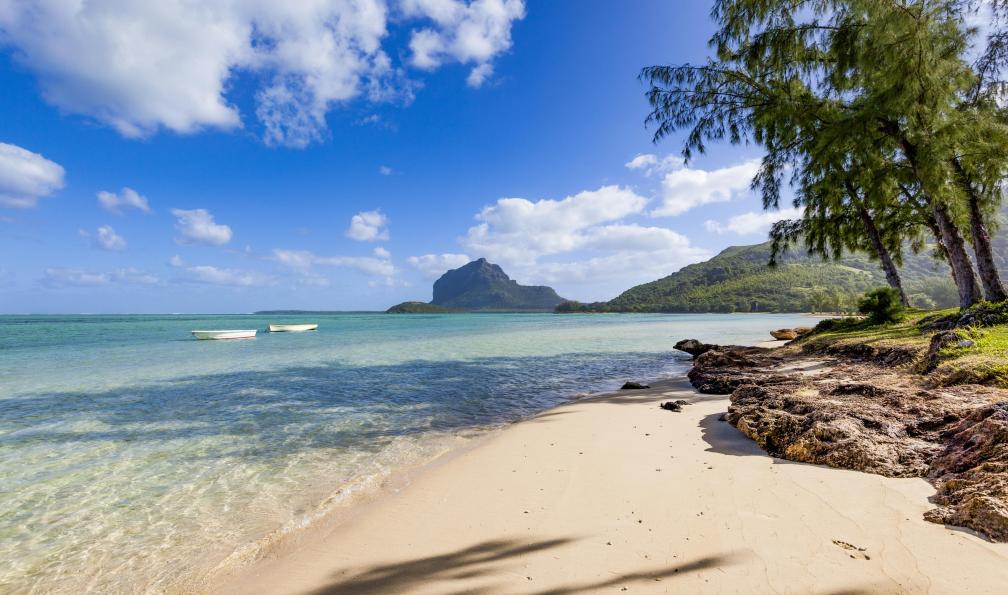35007 -  Istock -  Plage sur Lîle Maurice, Afrique - Immersion mauricienne en lodge - 7