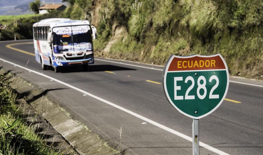 Villamilk - Istock - Bus en Equateur - Aventures équatoriennes - 2