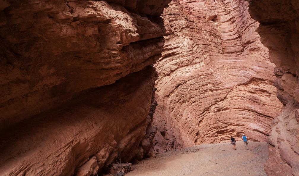 sunsinger  -  shutterstock -  Formation rocheuse, El Cafayate, Salta, Argentine - L'Argentine aux mille couleurs - 7
