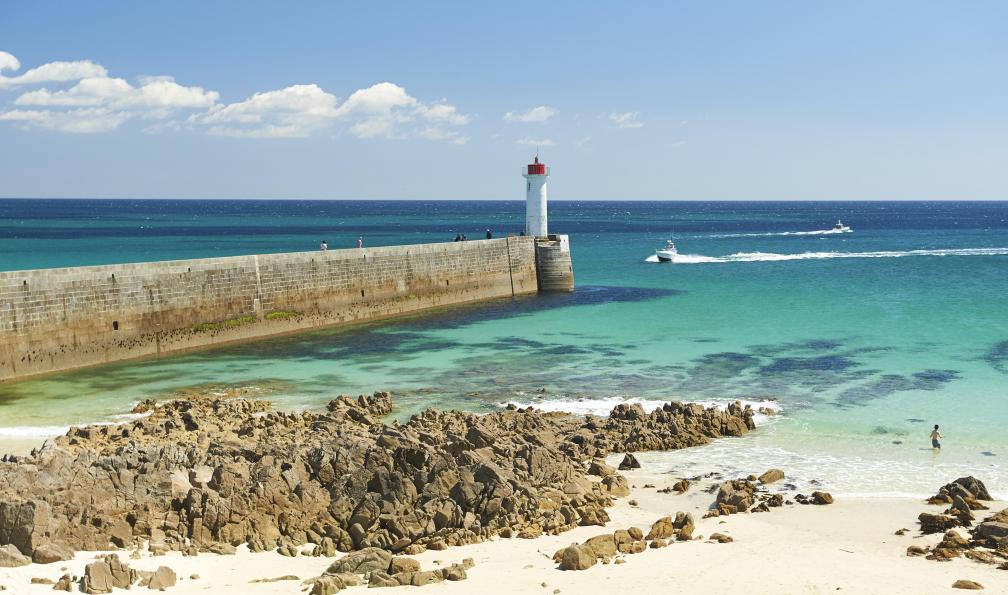 saintho -  istock -  Plage d'Audierne en Bretagne - Côtes sauvages du Finistère - 7