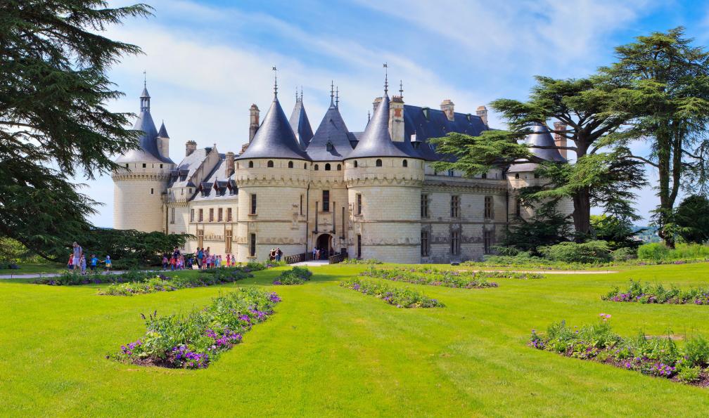 aterrom -  Adobe stock 171495881 -  Château de Chaumont sur Loire, France - L'essentiel des châteaux de la Loire à vélo - 3